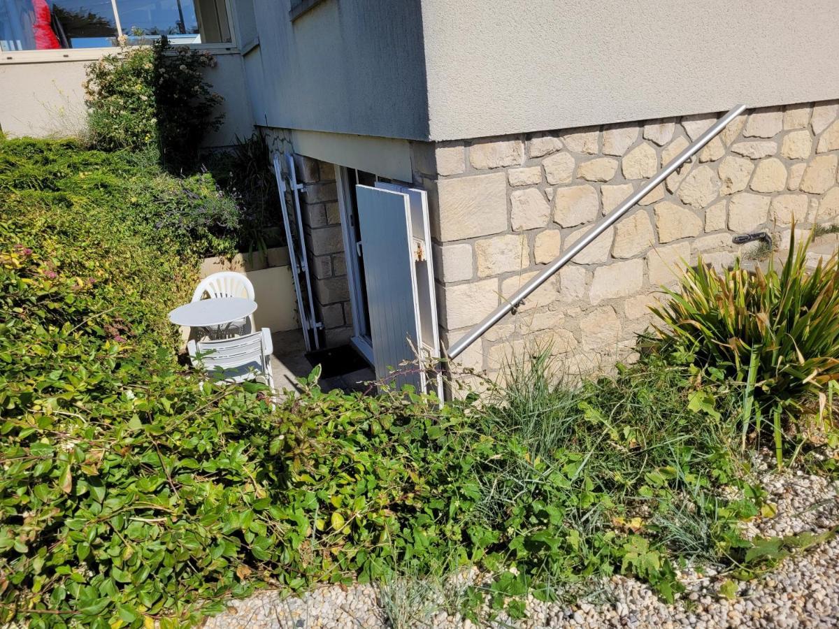 Logement A 50 M De La Mer ! Lägenhet Hermanville-sur-Mer Exteriör bild