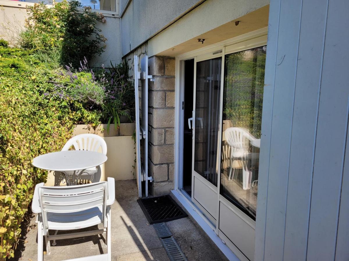Logement A 50 M De La Mer ! Lägenhet Hermanville-sur-Mer Exteriör bild